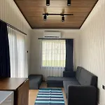 Hotel Zu *