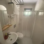 Zu
