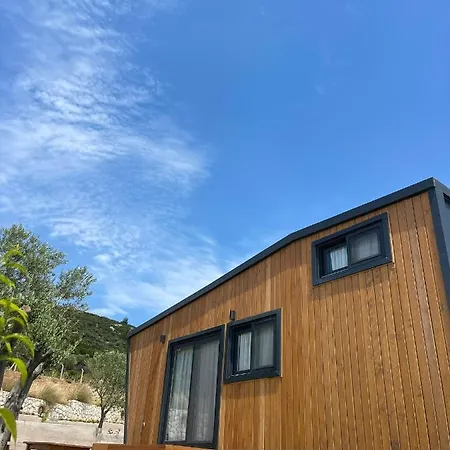 Zu Hotel Urla